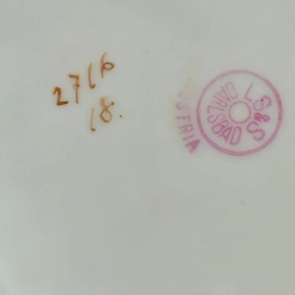 LS&S Carlsbad Austria‎ Cobalt Blue Gold Gilt Embossed Leaf Porcelain Plate 7.5